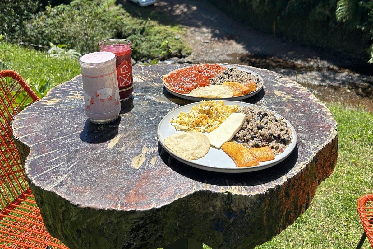 Restaurante El Granero — Escape Poasito